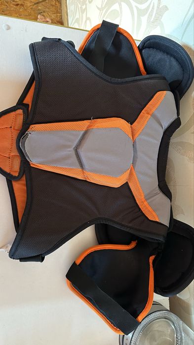 Нагрудник хокейний bauer підлітковий