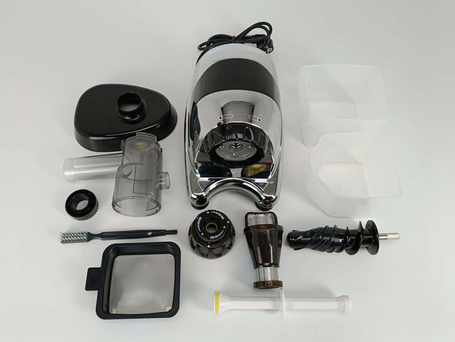 Wyciskarka Sokowirówka Wolnoobrotowa Omega MM900 Do soków