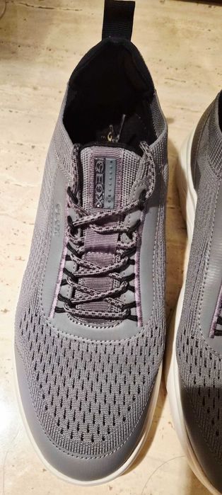 Buty męskie Geox Spherica . Stan idealny . Rozm. 42 .