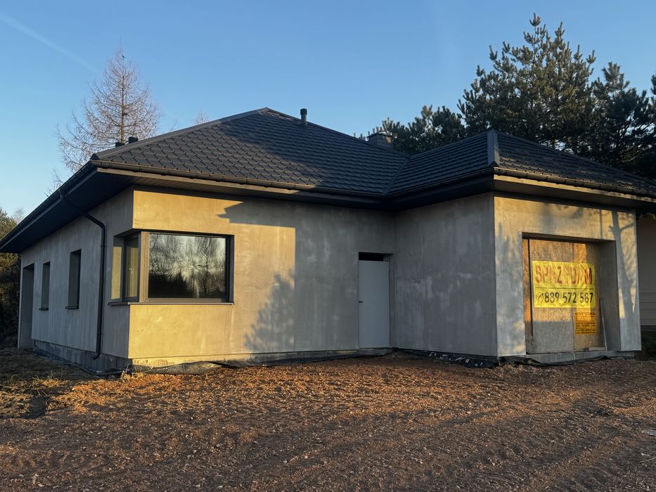 Dom w doskonalej lokalizacji .