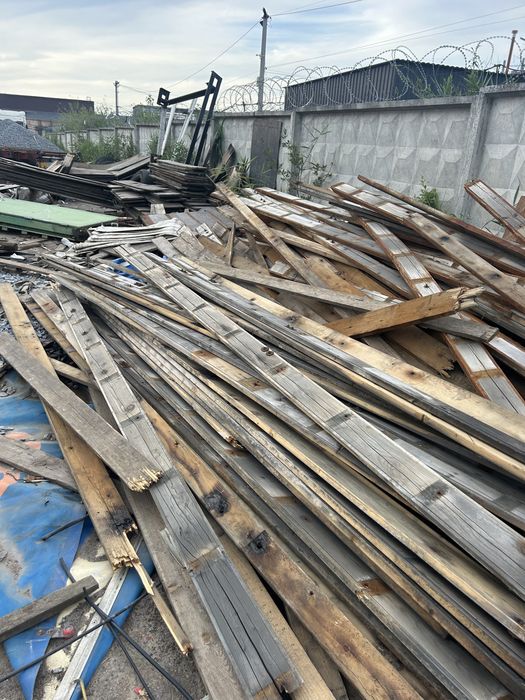 Продам дошку фанеру ..дзвлніьь