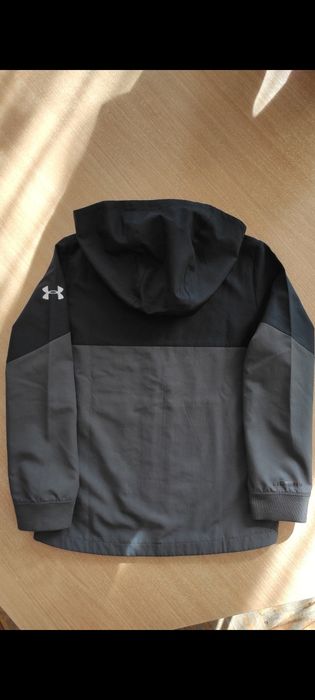 Ветровка куртка для мальчика Under Armour  128-137р  8-9 лет