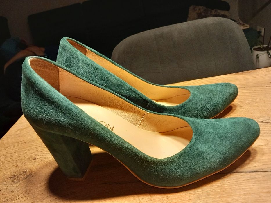 Buty na grubszym obcasie, NEOVISION, roz.42