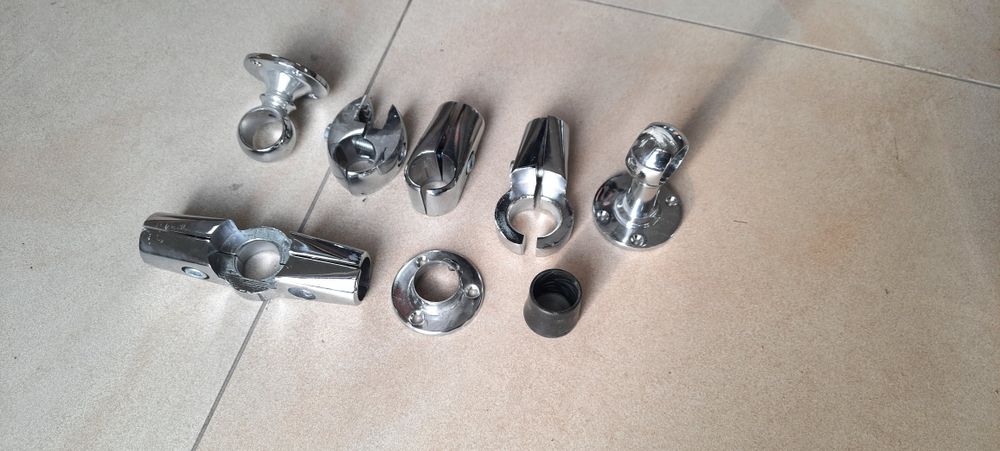 Złączki do rur fi 25 różne modele 3zł/szt