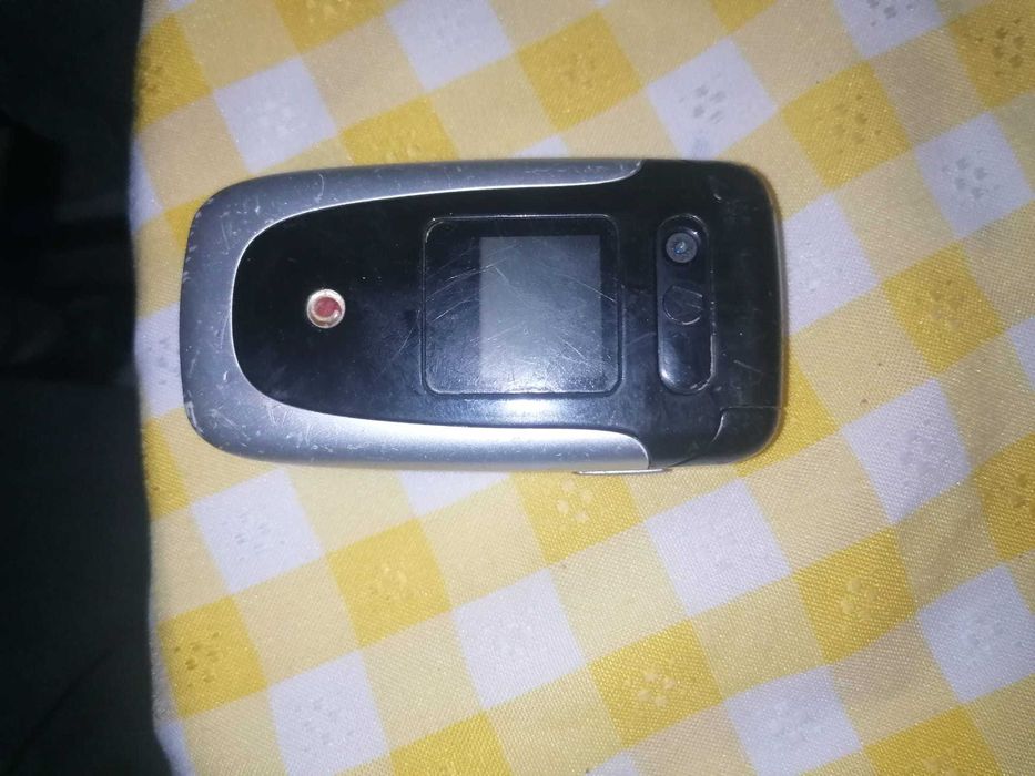 6 telemóveis antigos várias marcas