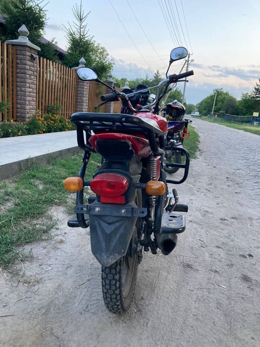 Продам мотоцикл спарк 125