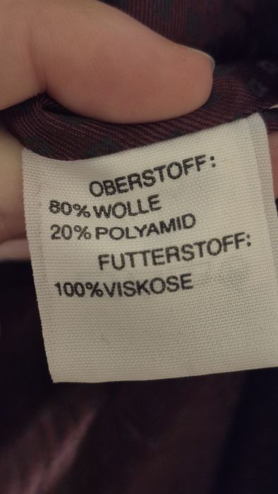 Czarny płaszcz męski