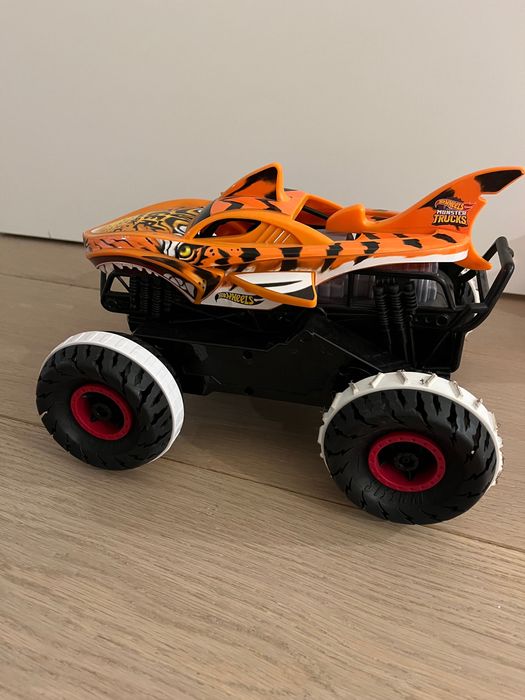 Hotwheels monster trucks