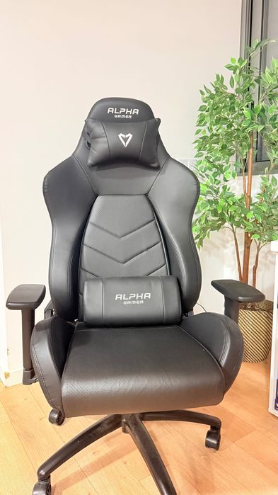 Cadeira gaming como nova
