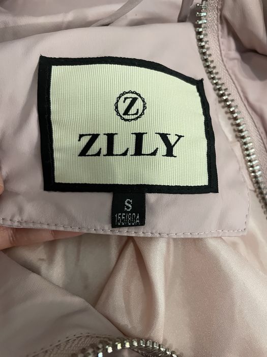 Жіноча курточка рожева