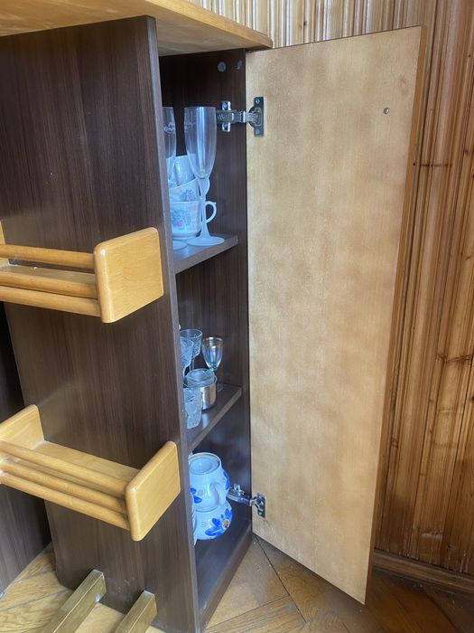 Стінка буфет з барною стійкою, 2 стільцями та столиком LandBond