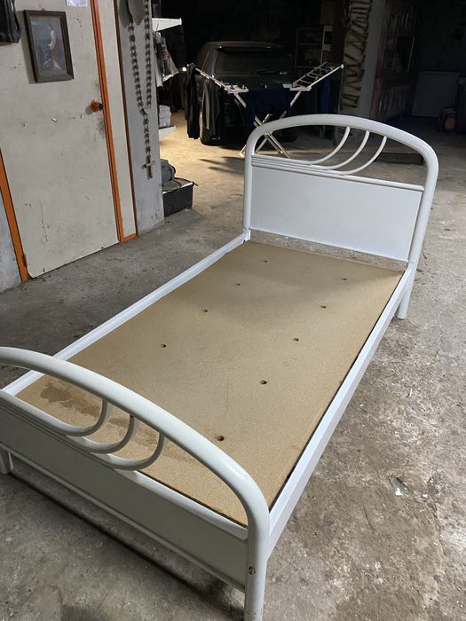 Cama de solteiro