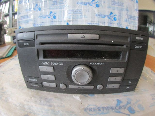 Rádio / auto-rádio FORD C-Max (DM2)