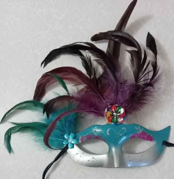 Маска карнавальная