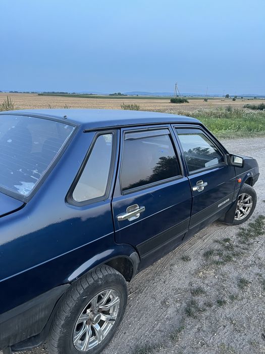 Продам ваз 21099