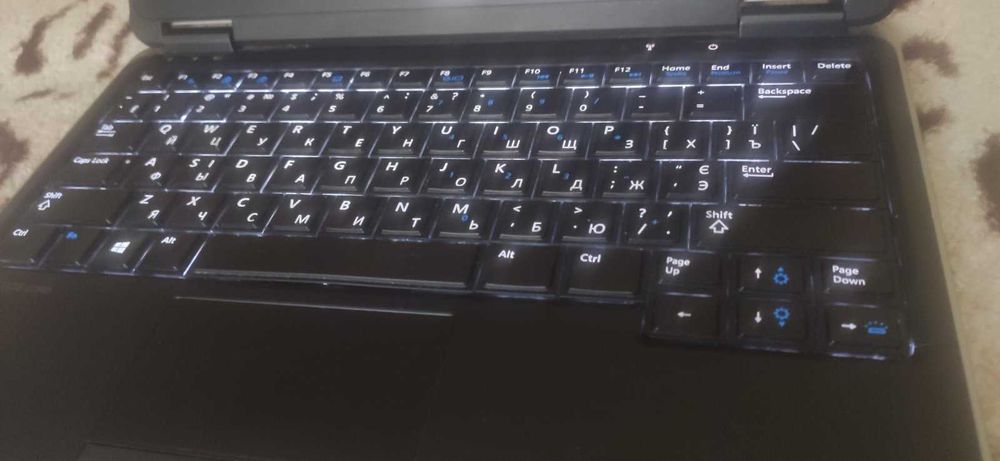 dell latitude e7240 - купити ноутбуки - Ціна на OLX.ua
