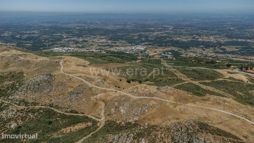 Terreno / Seia, Seia, São Romão e Lapa dos Dinheiros — Seia, São Romão E Lapa Dos Dinheiros, Guarda