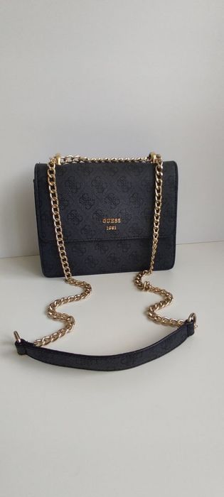 Жіноча сумка крос-боді від бренду Guess д