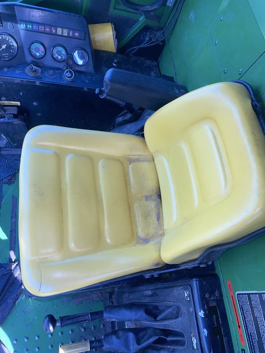 Комбайн John Deere 1065