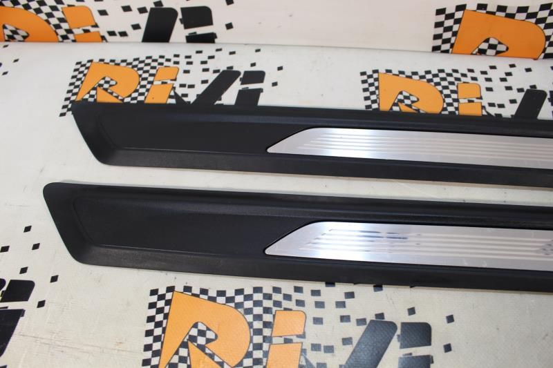 Conjunto de frisos BMW 1 (F21)