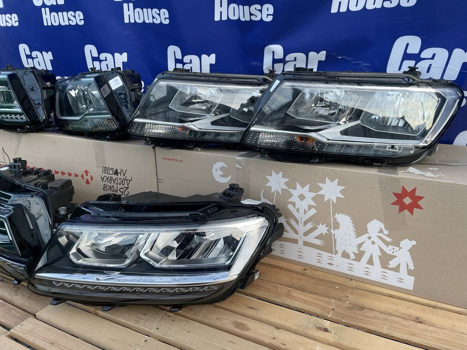 Фара Tiguan тигуан тігуан