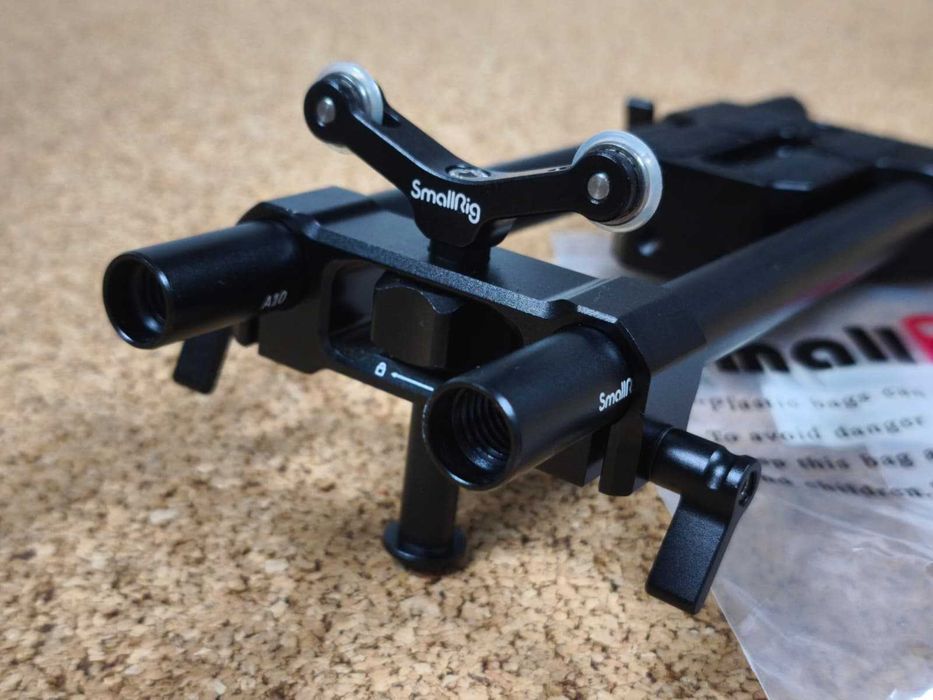 Kit SmallRig Novo: Baseplate + Hastes 15mm + Suporte de Lente