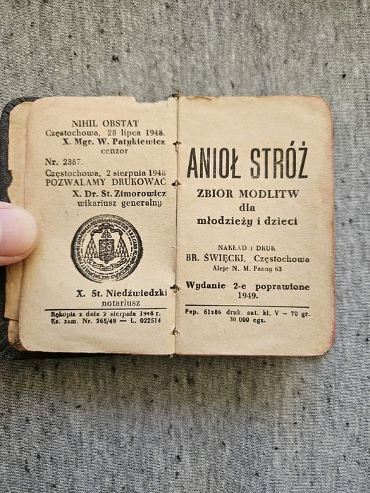 Książeczki do nabożeństwa, modlitewniki.  Stan jak na zdjęciach.