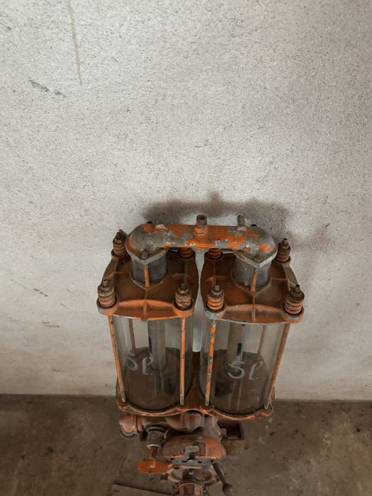 Bomba de gasolina mistura antiga