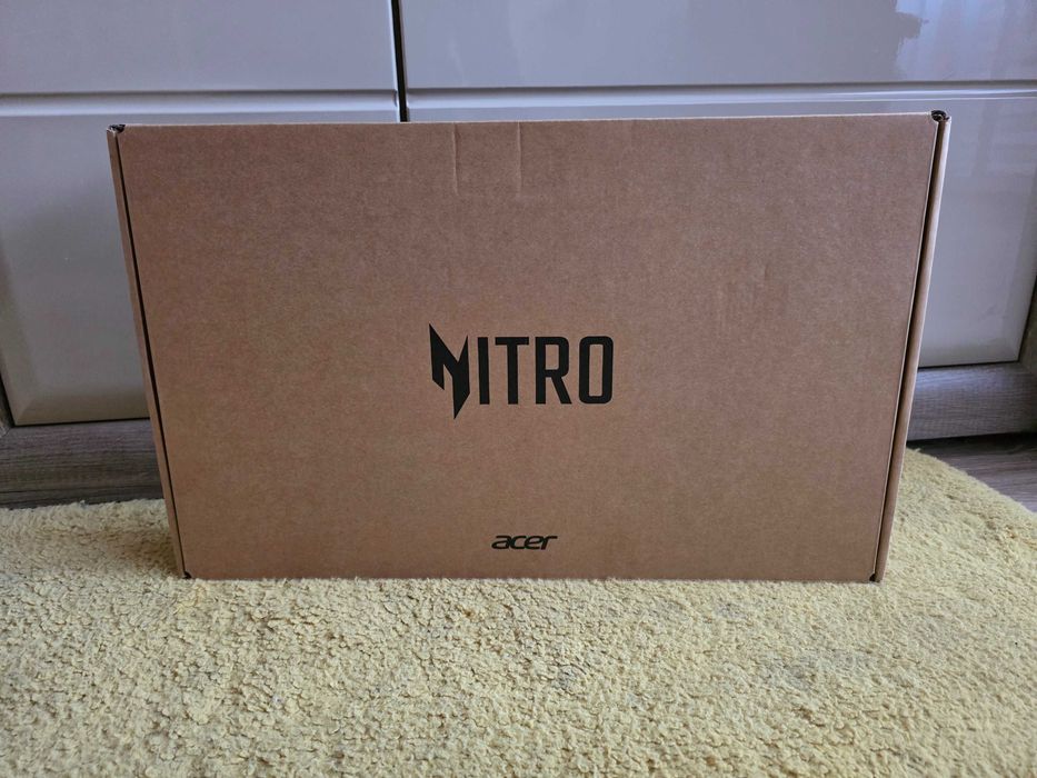 Acer Nitro V 15 i9-13900H/16GB/512SSD/RTX5060/ WIN11 (gwar. do 2030r.)