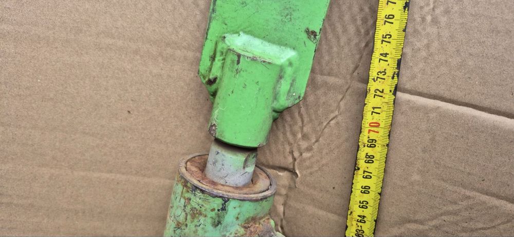 Циліндер гідравлічний