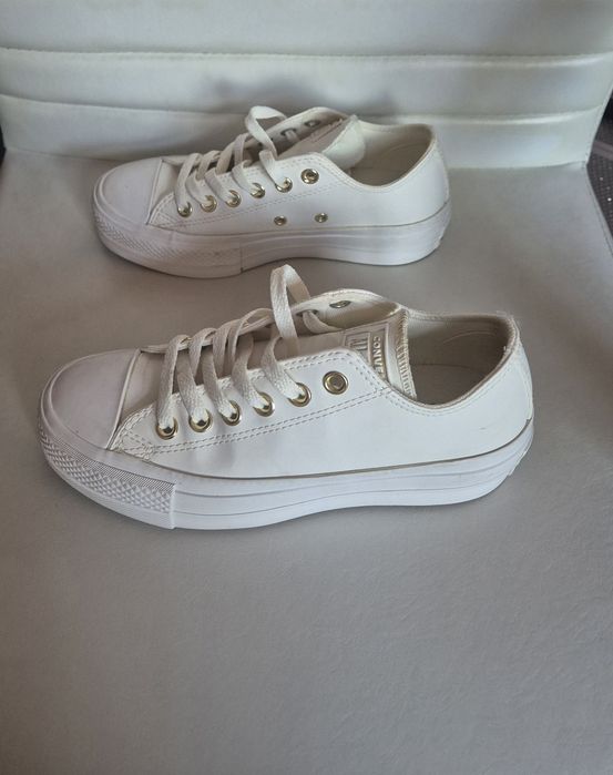 Converse trampki na platformie