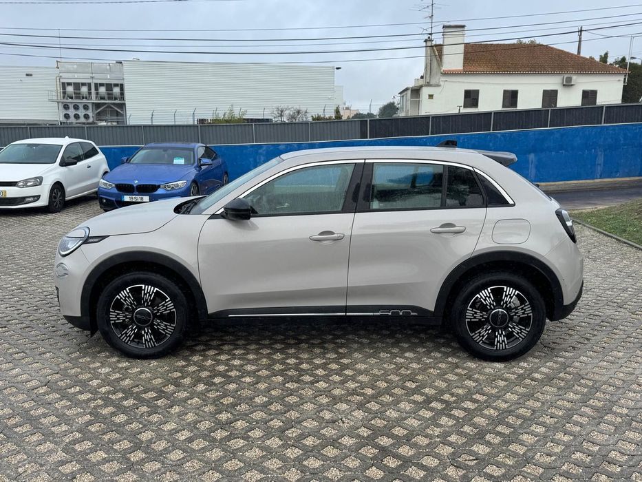 Fiat 600e64846549489537123