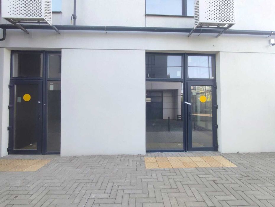 Продаж комерційного приміщення на вул. Пасічній, ЖК "SOLOWAY"