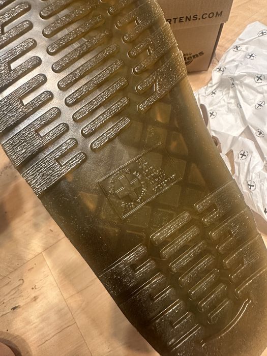 Nowe sandały klapki Dr Martens Josef