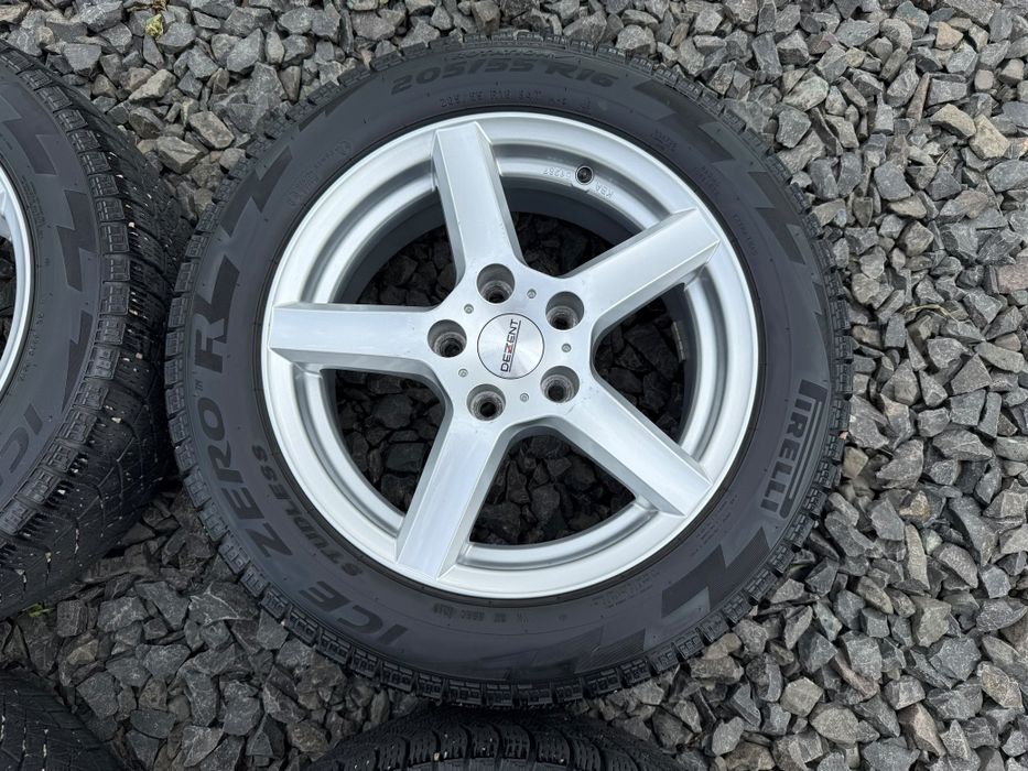 Продам диски Nissan Leaf 5/114,3 r16 з Шинами зима 205/55 r16 з Норвегії.