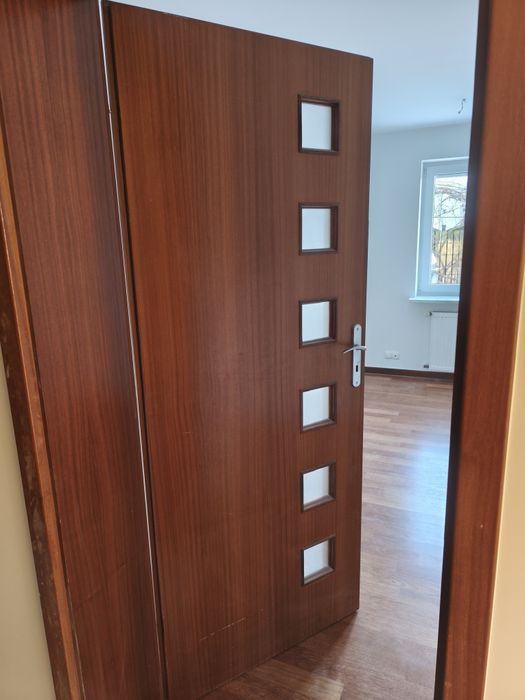 Drzwi wewnętrzne z ościeżnicą drewniane