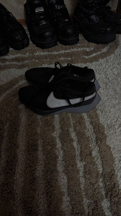 кросівки Nike Moon Racer