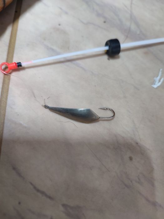 продам зимние снасти