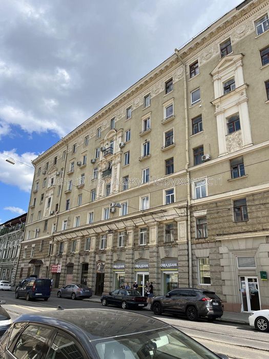 Продаж 3х кімнатної квартири. Центр Харкова Є-відновлення