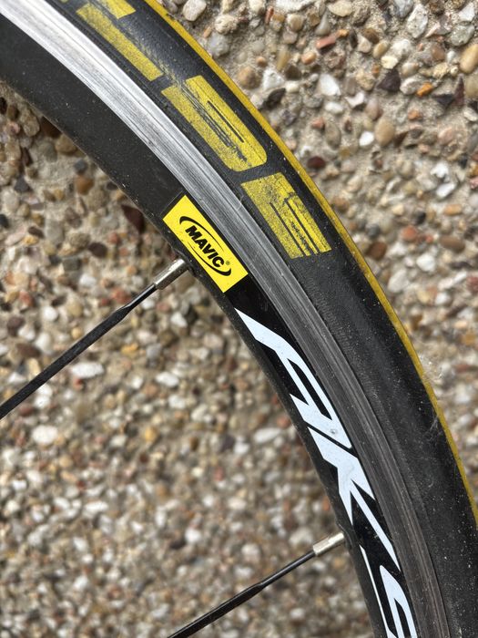 Koła rowerowe szosowe mavic aksium race 28” kaseta