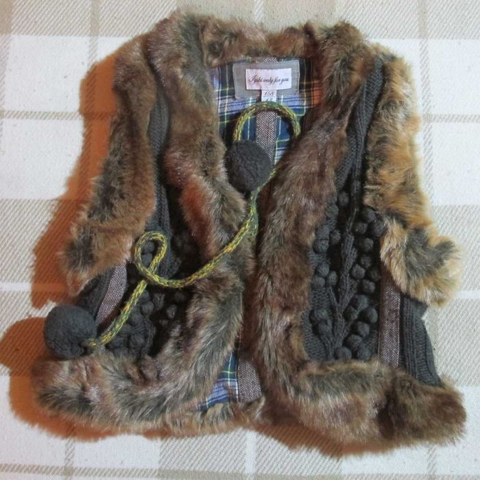 kamizelka "od plastyka"