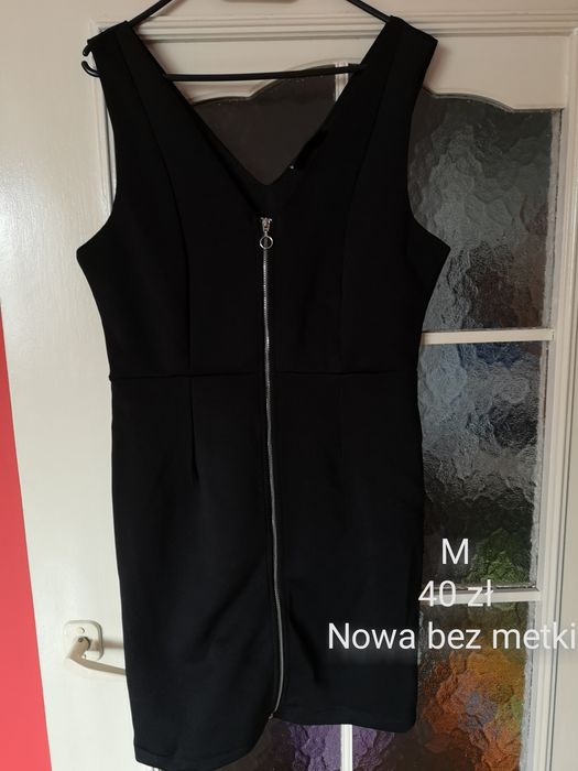 Sukienka elegancka z zamkiem