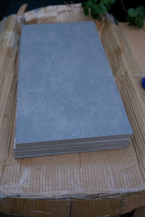 Pavimento cerâmico Artens - Cinzento