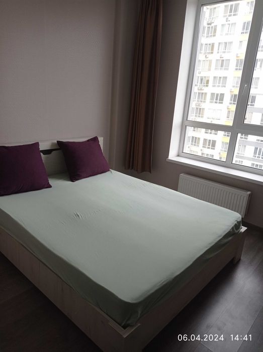 Подобово погодинно 3х кімнатна квартира 7 місць новобудова