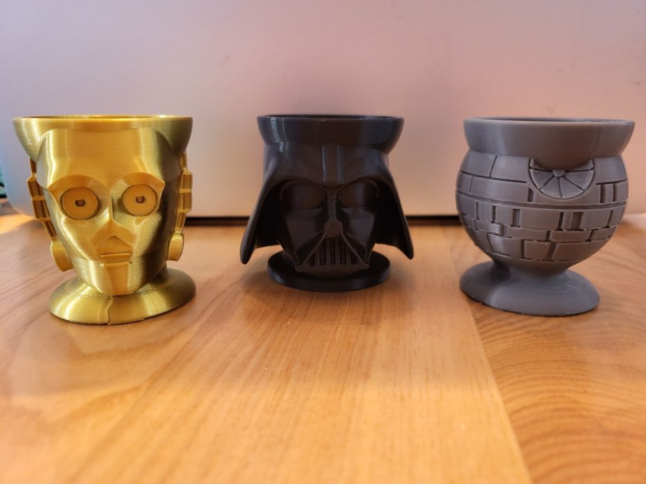 Podstawki do jajek Star Wars komplet wielkanoc