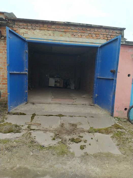 Продам гараж, кооператив " Восход " возле автовокзала