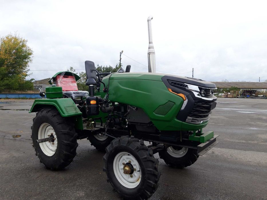 Трактор Зубр 250 22 лошади + фреза и плуг