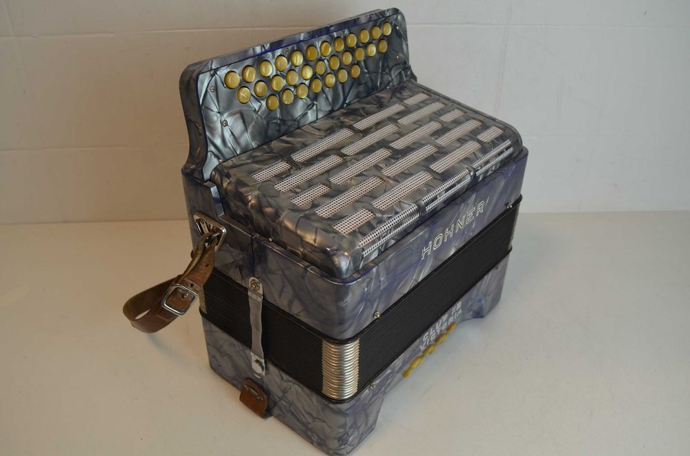 Concertina Hohner Club III 2 Voz. N T