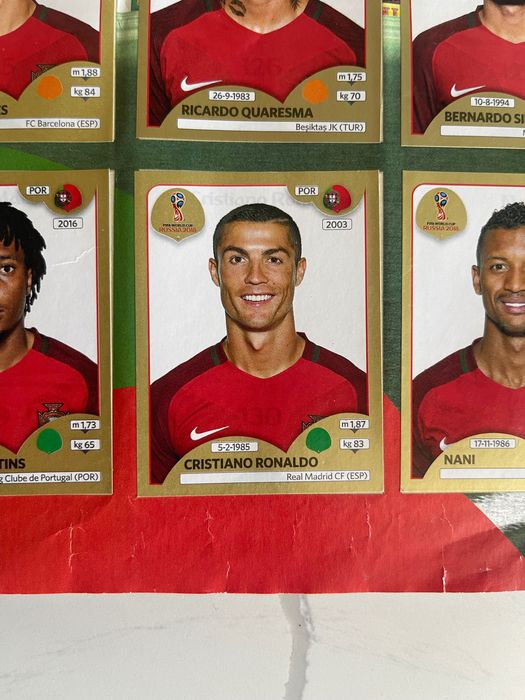 Álbum Panini Mundial 2018 Gold Edition Suíça Quase Completo - Edição Rara
