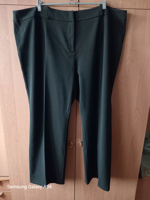 Брюки женские классика р.64-66
